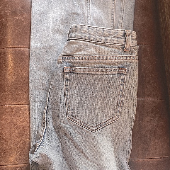 Something Navy Nina Slit Hem Jeans - Picture 8 of 11